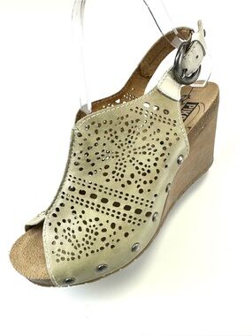 Pikolinos Cream Leather Laser Cut Wedge Sandals Slingback Boho Size 38 Neutral